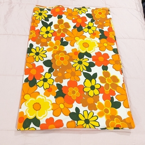 VINTAGE Esmond orange flower power bedspread - Picture 4 of 11